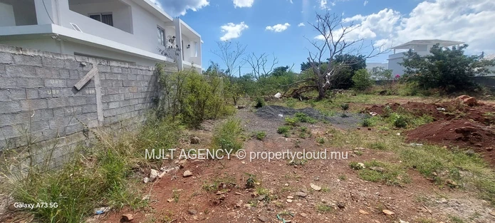 Residential land - 464 m² Albion, West - Morcellement Beerjeeraz