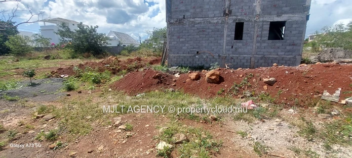 Residential land - 464 m² Albion, West - Morcellement Beerjeeraz