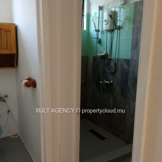 House / Villa  3 Bedrooms - 170 m² Beau Bassin - Center