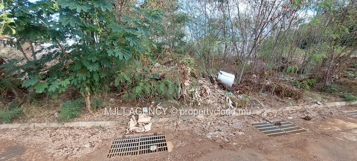 Residential land - 570 m² Pointe aux Sables, West