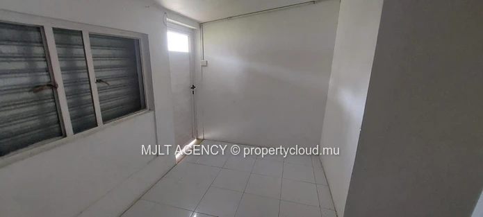 Bright 35 m2  Office in Beau Bassin Central & Accessible