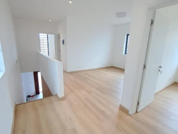 Maison de 4 Chambres