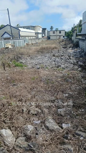 Residential land - 1055 m² St Pierre, Center
