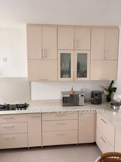 Two-storey house for sale, perfect for two families with independent living spaces