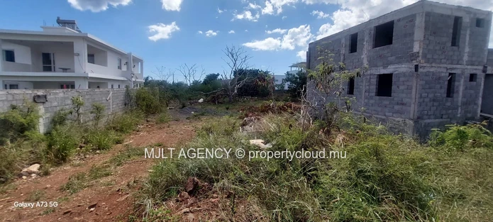 Residential land - 464 m² Albion, West - Morcellement Beerjeeraz
